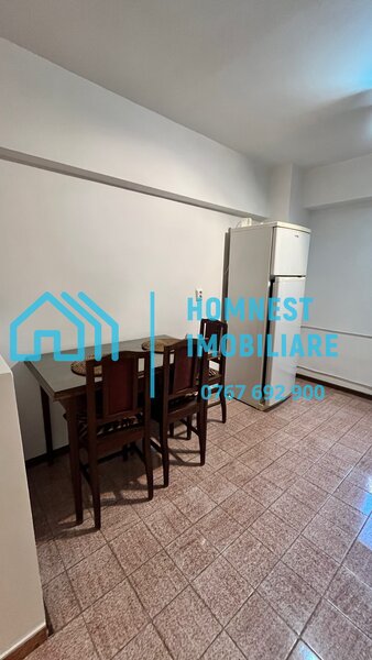 Splaiul Unirii nr. 45, Camera de Comert, apartament 3 camere.